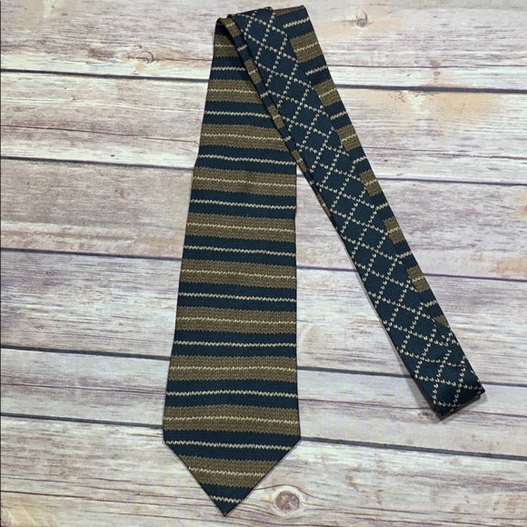 Tommy Hilfiger Italian silk tie - Picture 1 of 4